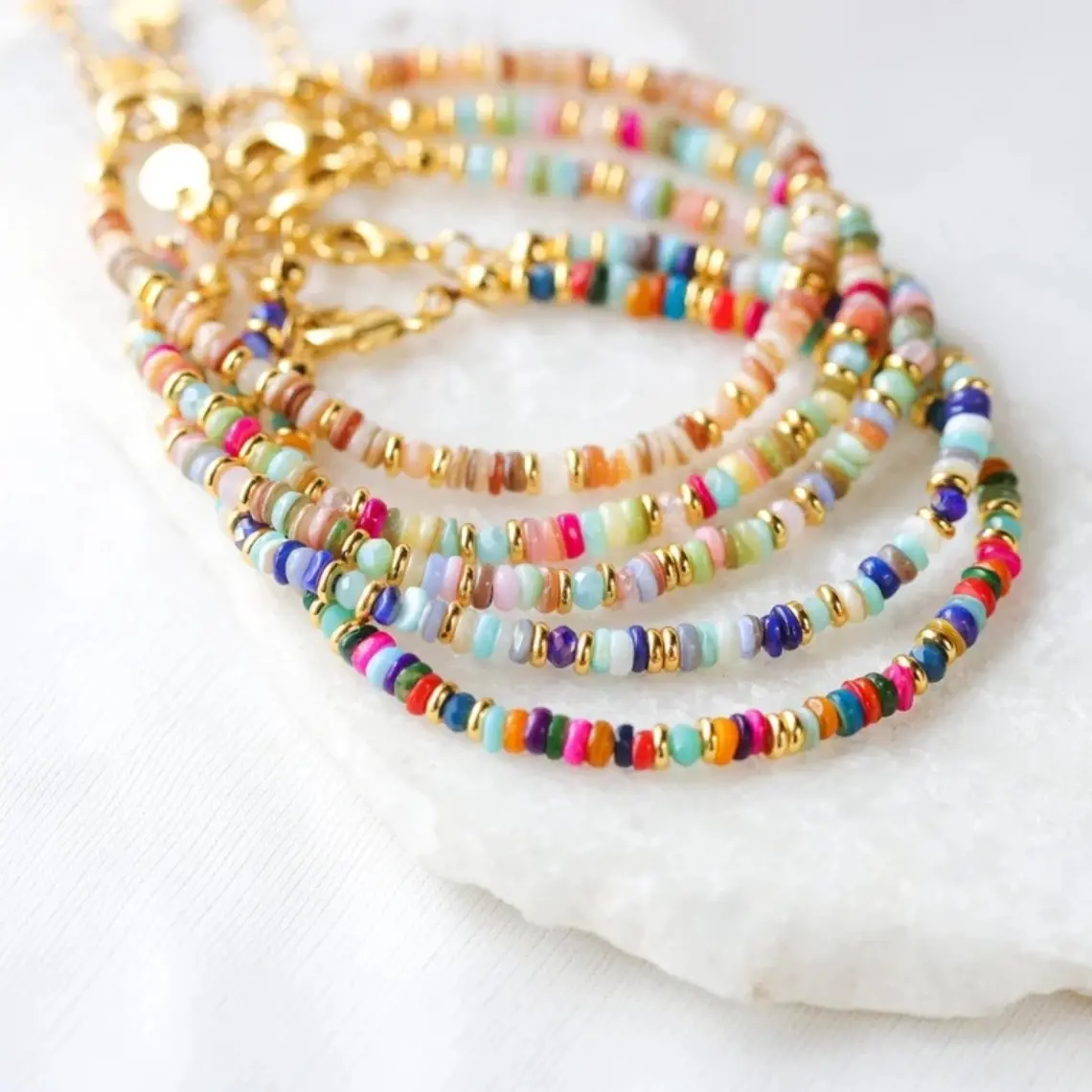 Colorful Natural Shell Hand-woven Beads Bracelet