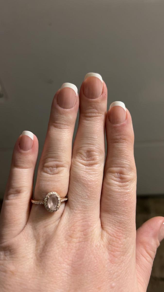 Item: NailPro Glue - 15g