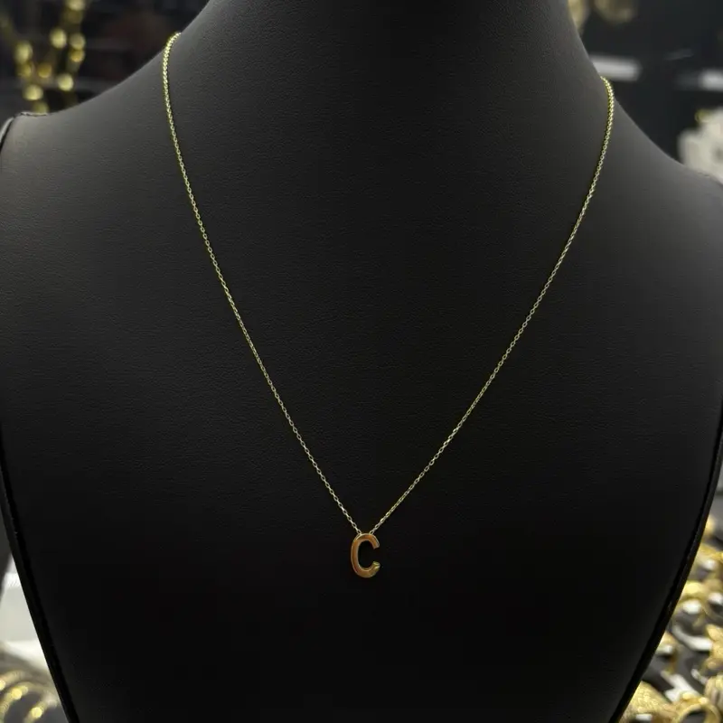 Cadena con inicial 14k