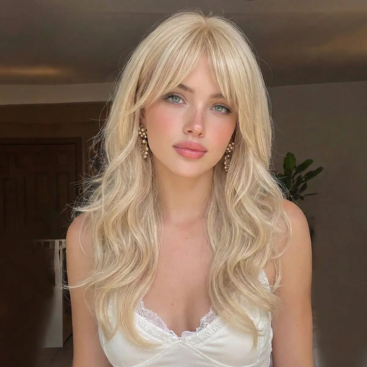 【New arrival】Golden Blonde/ Red Highlight / Brown Highlight Wig with Bangs Long Haired Wig for Women Curtain Bangs Synthetic Layered Cut Wig Wavy for Daily Party Use