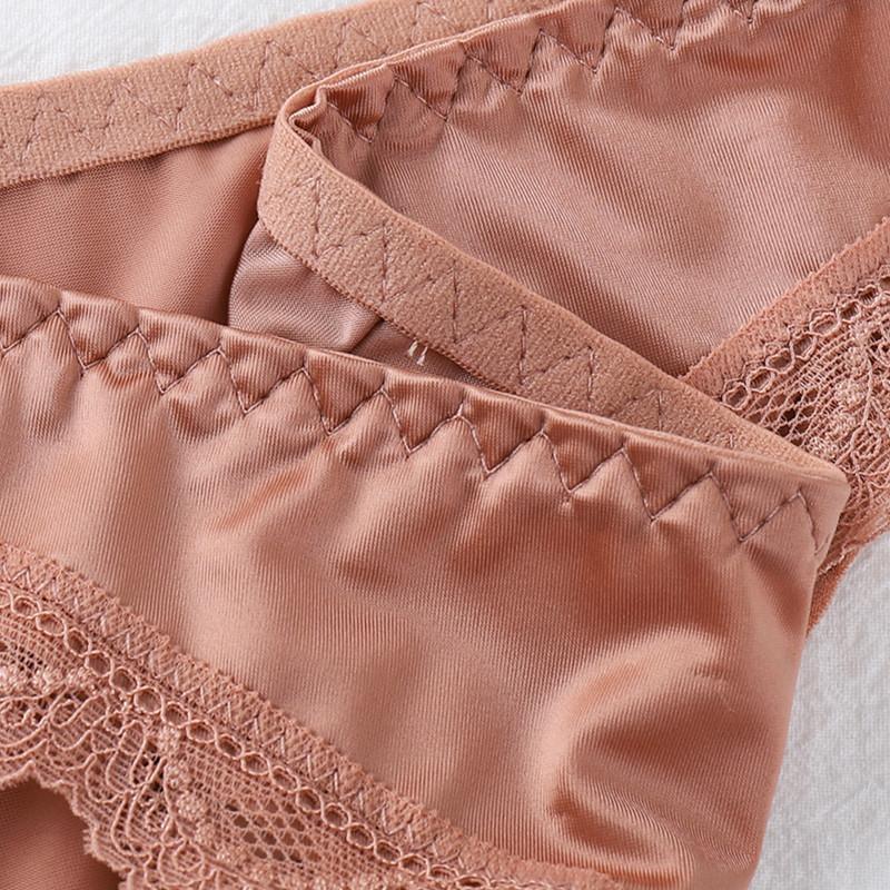 5 Pcs Women Underpants Low-waist Advanced Light Seamless Floral Lace Trim Silky Stretchable Panties Women Honeymoon Wedding Night Thong Womenswear Comfort Mother's Day Gifts