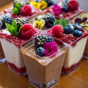 Mini Dessert Cups 5oz with Lids & Spoons | 50/100 Pack Crystal Clear Parfait Cups for Parties, Catering & Events Mini Dessert Cups 5oz with Lids & Spoons | 50/100 Pack Crystal Clear Parfait Cups for Parties, Catering & Events