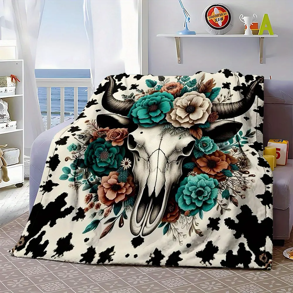 Country-Rustic Flannel Throw Blanket with Cartoon Bull Skull and Floral Design – Digital Print, 100% Polyester, Non-Woven, All-Season Cozy Cover-280GSM