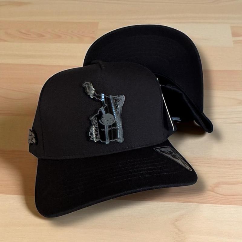 Mexico States Hats Snapback Black Plate Cap with Mexico States Logo, High Quality Design. Mexico States Hats Snapback Black Plate Cap with Mexico States Logo, High Quality Design.