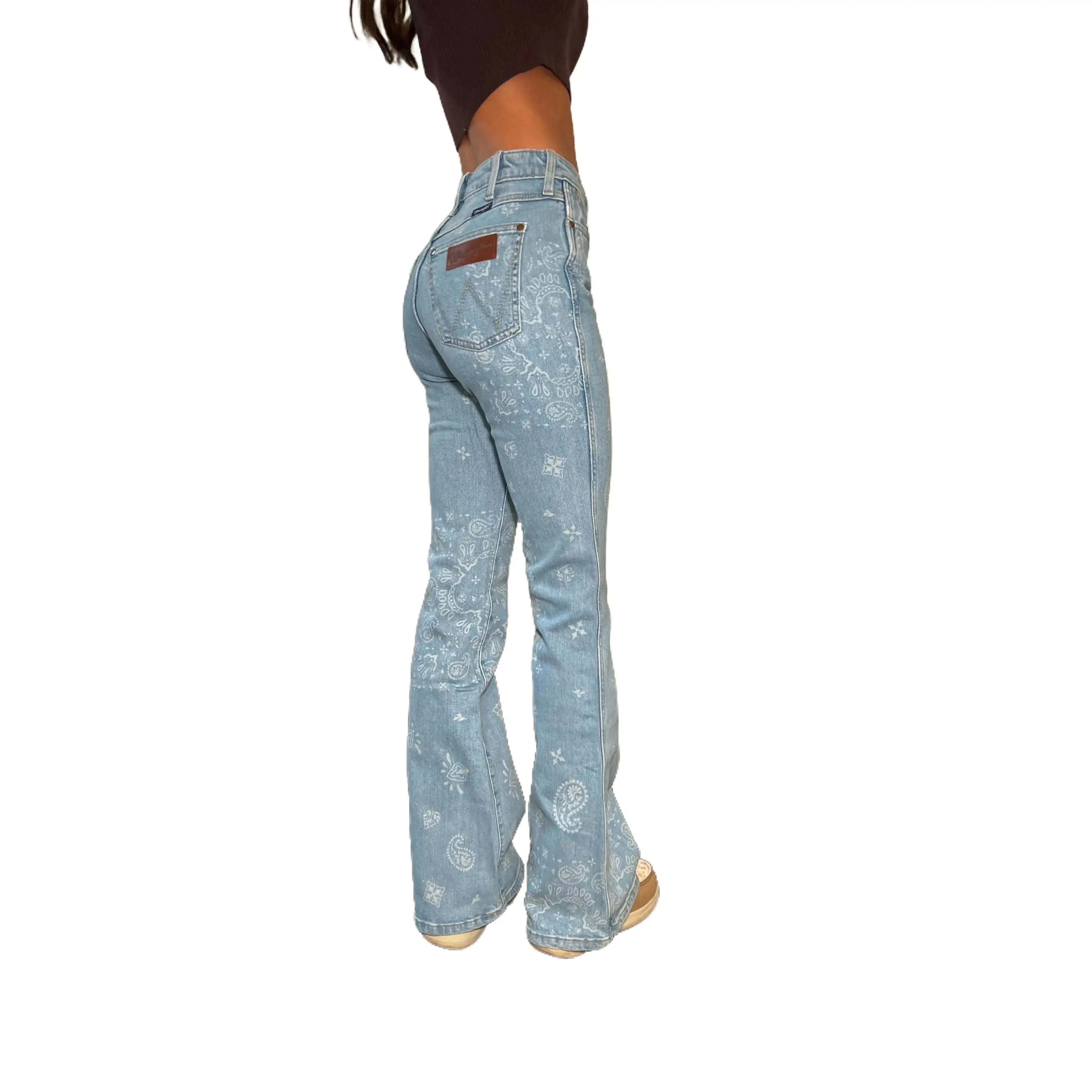 Wrangler Women's High-Rise Stretch Jeans - Retro Daytona Flare, Statement Paisley Print, Light Wash Cotton Elastane Bottoms, 1-Piece Casual Western Riding Aesthetic