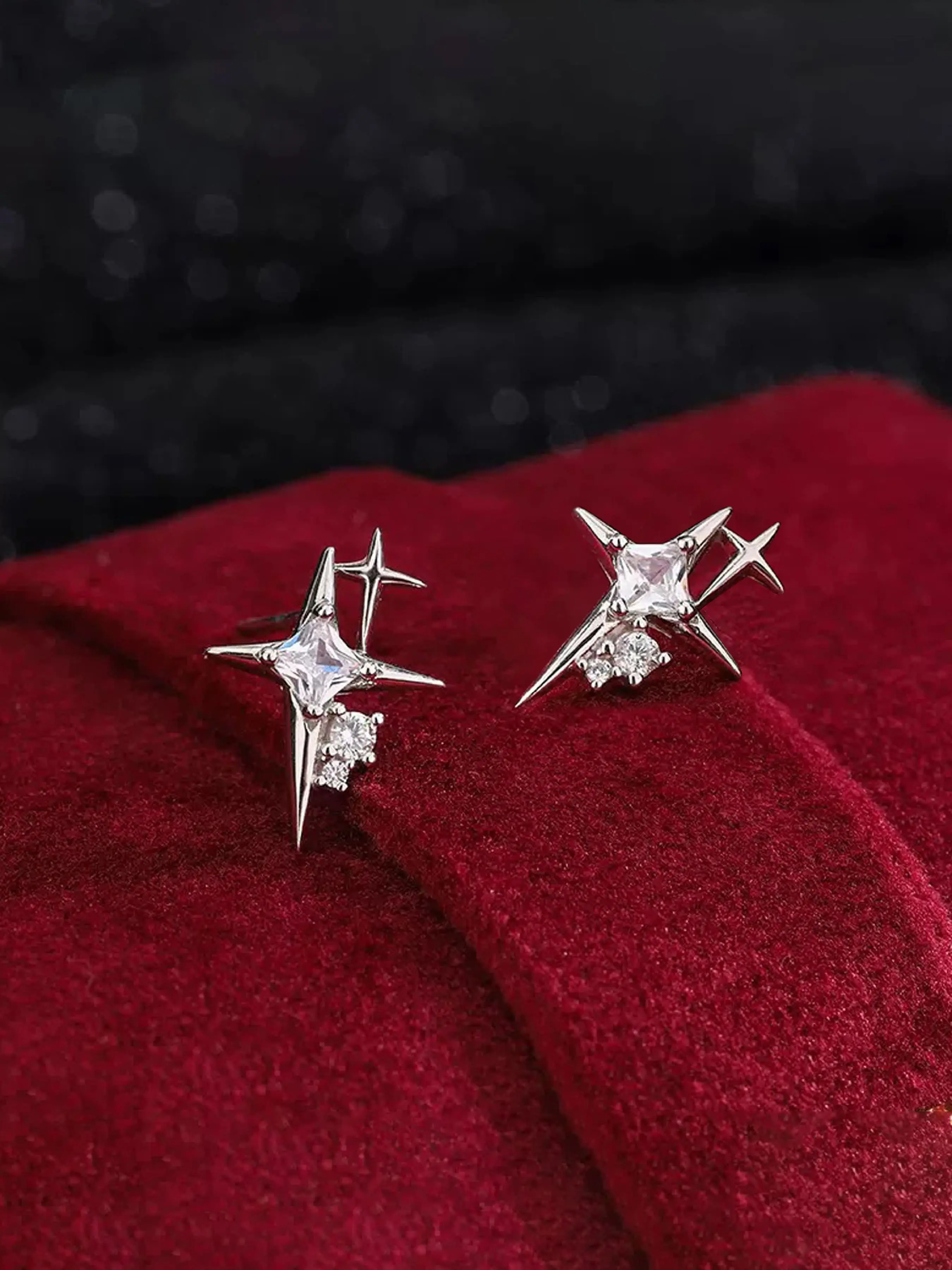 Zirconia Starburst Studded Cross Earrings Set, Unisex Hip Hop Fashion Jewelry, Stylish Jewelry, Sparkling Ear Jewelry, Perfect Gift for Special Occasions, Versatile Daily Wear Accessories