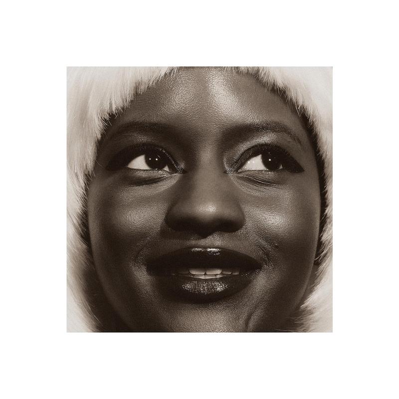 19/99 Beauty Liquid Pen Eyeliner in Black