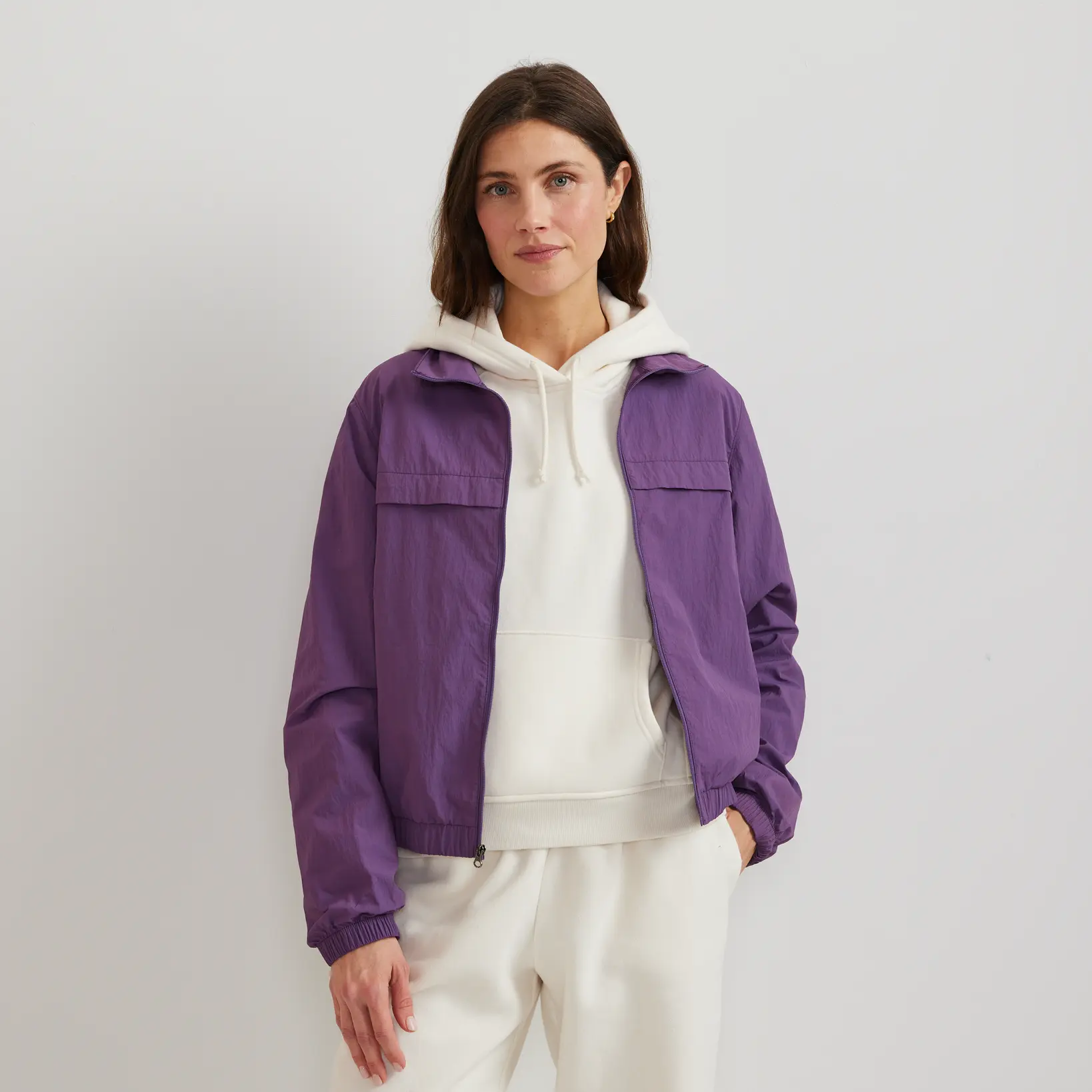 Eddie Bauer Women's Travel Bomber Jacket Packable Everyday Wear Coats Tops