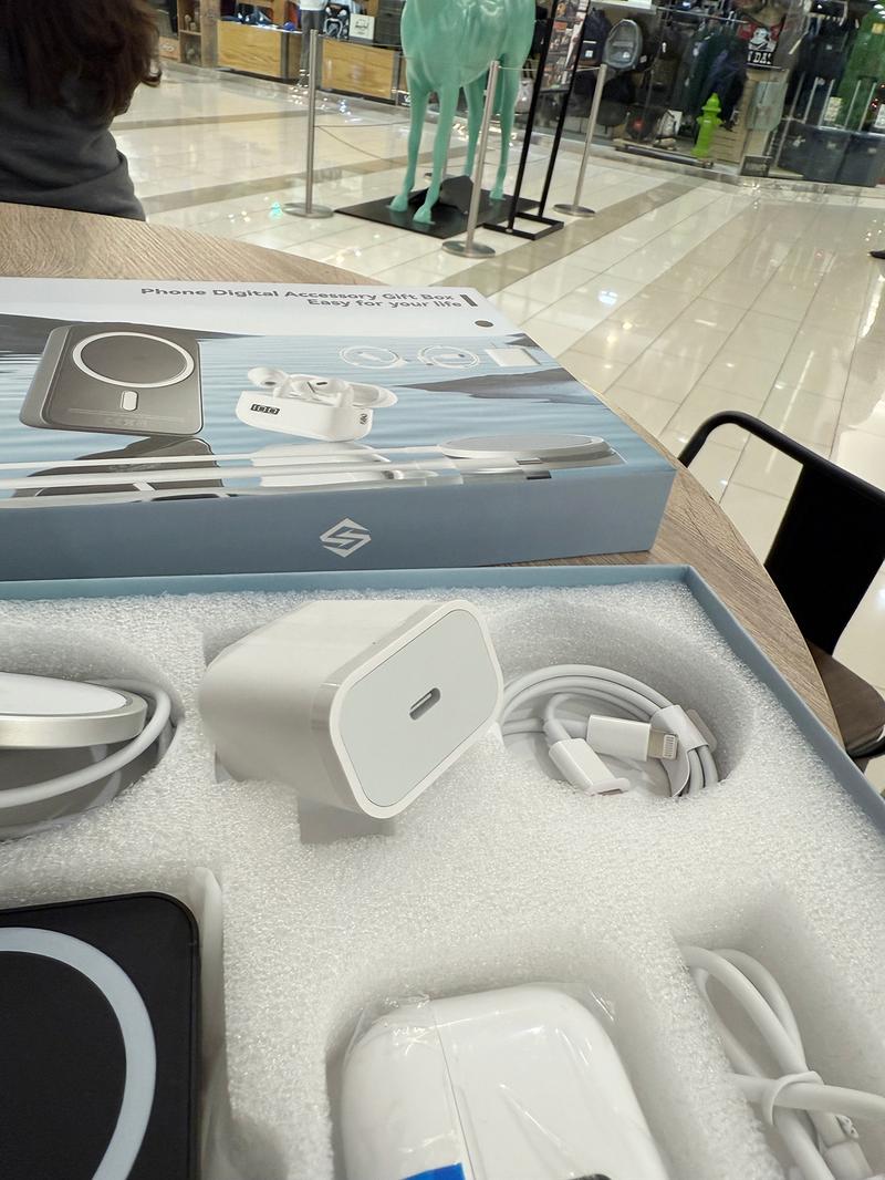 6-in-1 Wireless Charging Accessories Set with Magnetic Power Bank, Charger, Earbuds and Cables