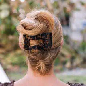 TELETIES - Large Flat Rectangle Hair Clip - Tortoise