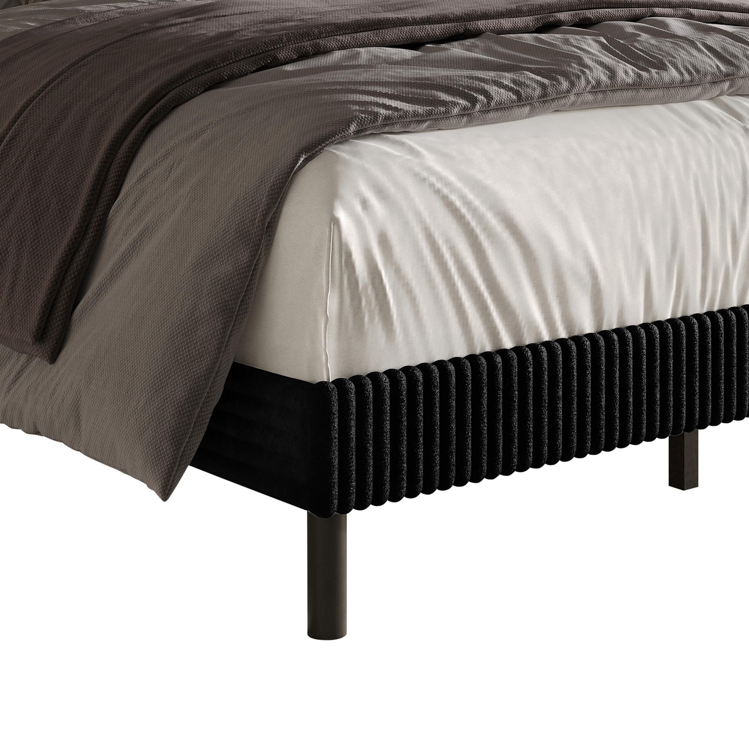 Favorer Osceola Upholstered Panel Bed, Box Spring Require, Comfortable and Stylish Design - Available in Multiple Sizes