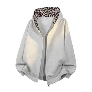 New spring/autumn leopard-print cardigan retro top; men’s hooded streetwear sweatshirt; teen cool sporty versatile loose casual long-sleeve hoodie; heavyweight zip-up couple’s sweatshirt; soft, comfortable fabric suitable for everyday wear.