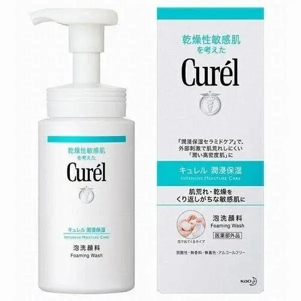 Gentle Foam Cleanser for Sensitive Skin, Hydrating Facial Wash with a Hydration Boost, Daily Face Care Products for Adults, 150 ml, Moisture, 150Ml