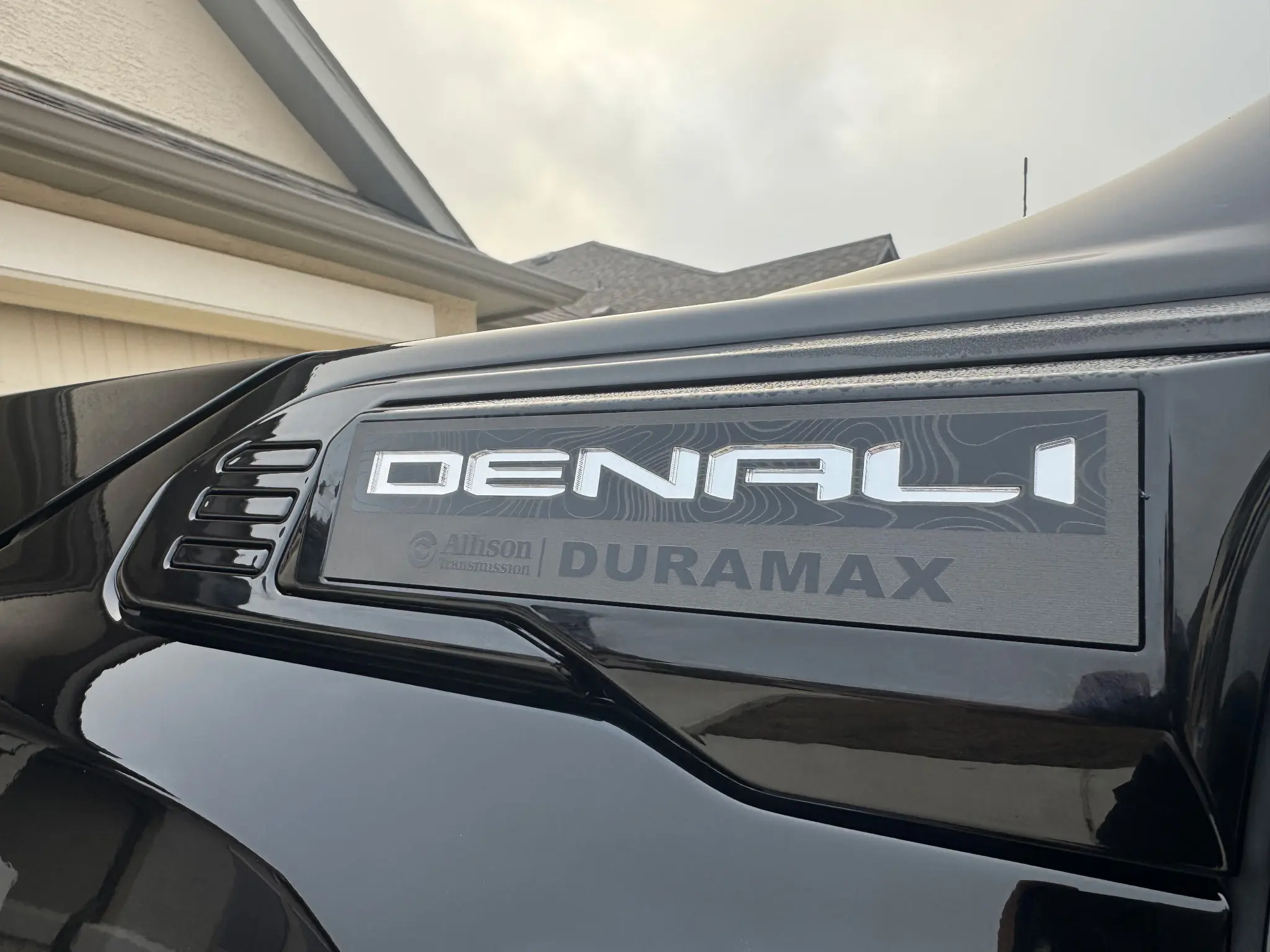 2020-2026 GMC Denali Duramax Topography 2500 / 3500 Fender Insert