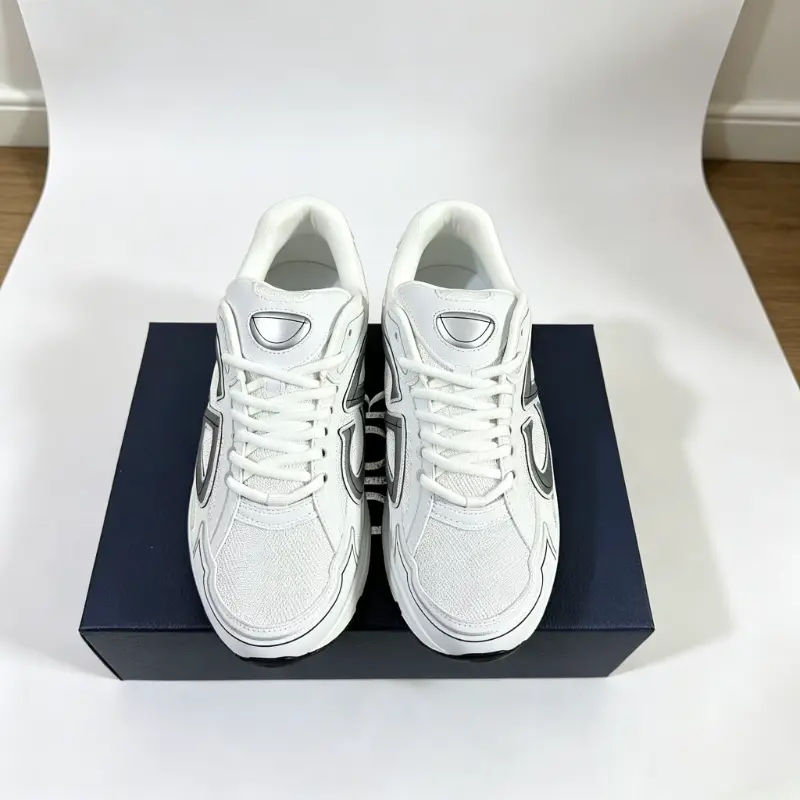 White Silver Chunky Dad Sneakers, Retro Mesh Running Shoes, Platform Casual Trainers for Men Women,  Aesthetic FootwearBreathable mesh upper with sleek silver accents for a clean, versatile#breathable mesh, lightweight