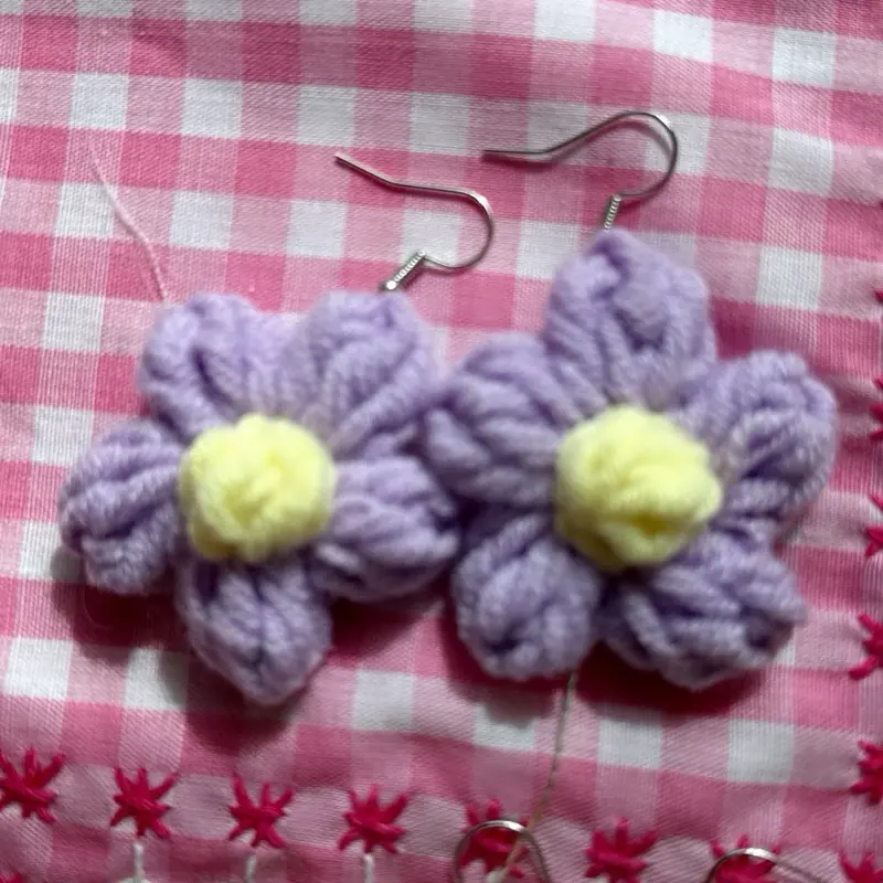 Crochet Earrings - Colorful Flower Design with Pearl Accents for Women's Fashion Accessories