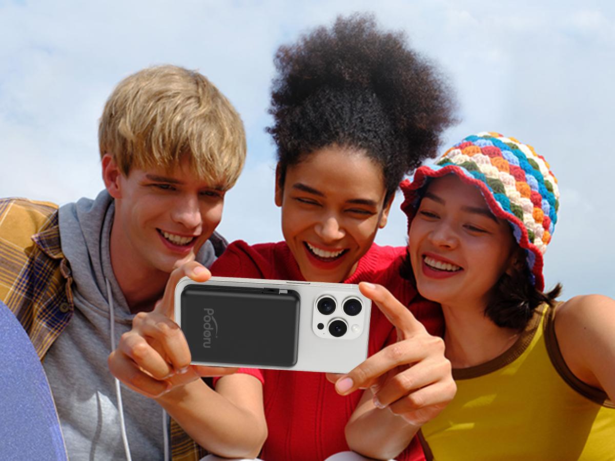 Podoru for MagSafe Battery Pack, 10000mAh Power Bank Built-in USB-C Cables Wireless Magnetic Portable Charger for iphone 15 and above model Podoru for MagSafe Battery Pack, 10000mAh Power Bank Built-in USB-C Cables Wireless Magnetic Portable Charger for iphone 15 and above model