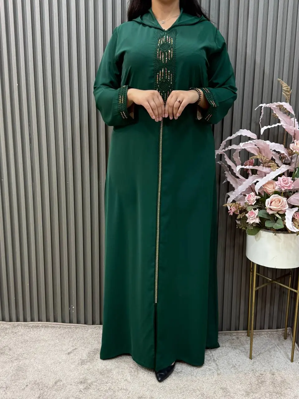 Luxury Veil Hooded Abaya With Handmade Gold Embroidery, Long Morroco Modern style