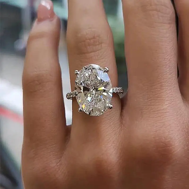 MAXINEJEWELRY 8.0ct Oval Cut 5A Cubic Zirconia Bridal Solitaire Engagement Ring for Women, Ideal for Proposal, Wedding, Daily Wear, Bridal Engagement Ring, Solitaire Engagement Rings