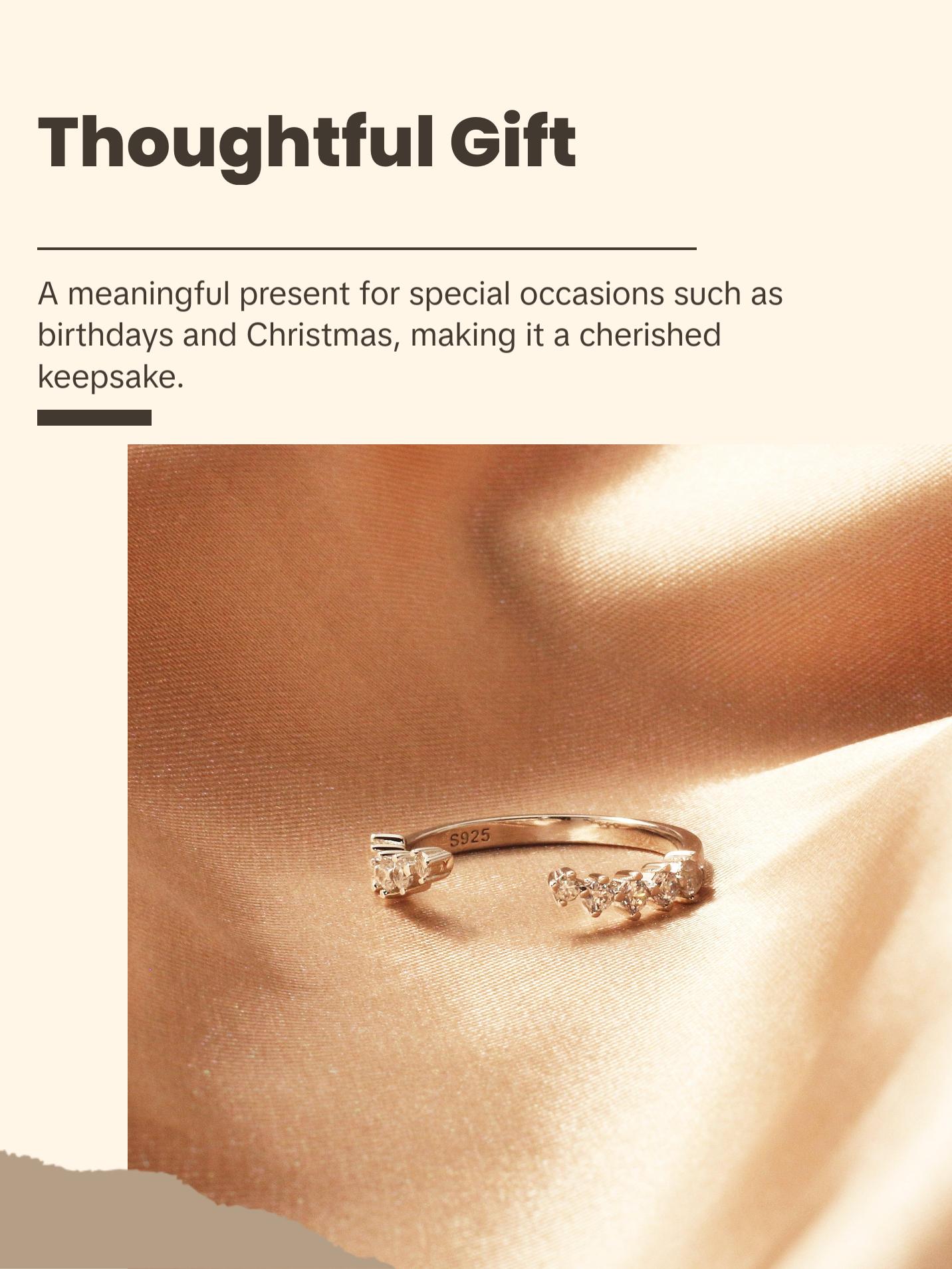 White CZ 925 Sterling Silver Ring with Round Center Stone White CZ 925 Sterling Silver Ring with Round Center Stone