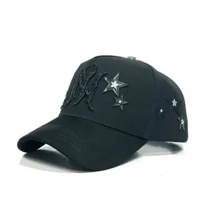 GORRA ESTRELLAS COLOR NEGRO
