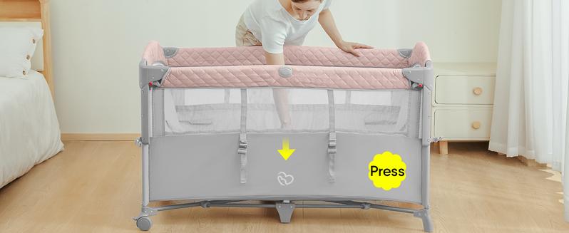 Baby Bassinet & Bedside Sleeper, Portable Baby Crib for Newborns and Infants, Foldable Playard with Mattress, Diaper Changer, Music Mobile for Nursery