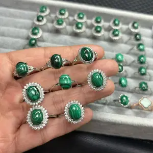 Exquisite malachite ring