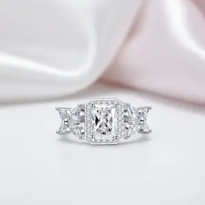 Luxury Radiant-cut Diamond Option Butterfly Wedding Ring