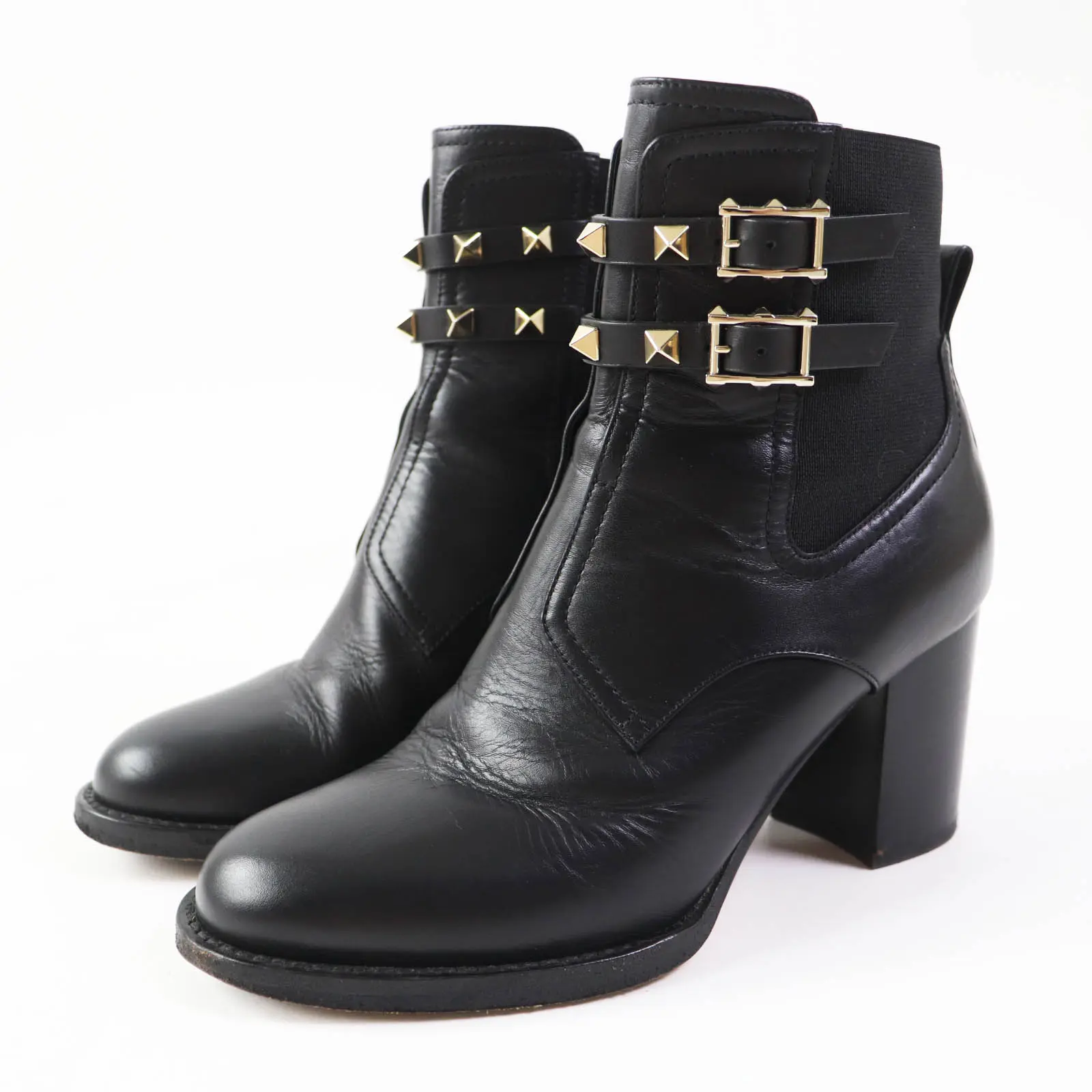 Pre-owned Valentino Calfskin Small Leather Goods Rockstud Leather Short Boots Women