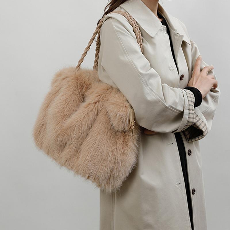 Gentle textured plush handbag, trendy and fashionable velvet tote bag, crossbody tote bag,casual and versatile shoulder bag,simple solid color niche design shoulder commuter bag, suitable for daily matching,commuting and other scenarios.