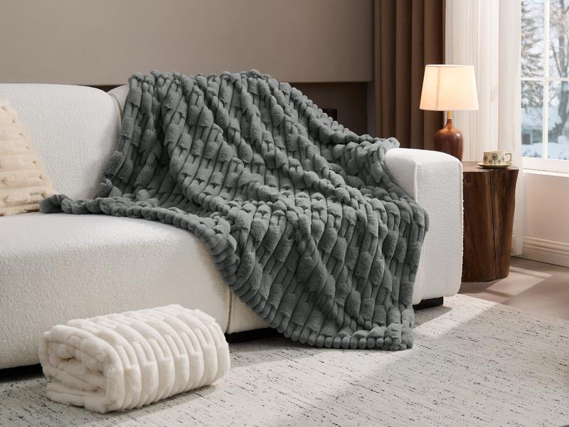 BEDELITE Faux Fur Throw Blanket for Couch -Super Soft & Warm Plush Striped Blanket for Sofa and Room Decor, Luxury Cozy Plush Fluffy Winter Blanket Gifts for Women Men Mom Dad Valentine's Day gift