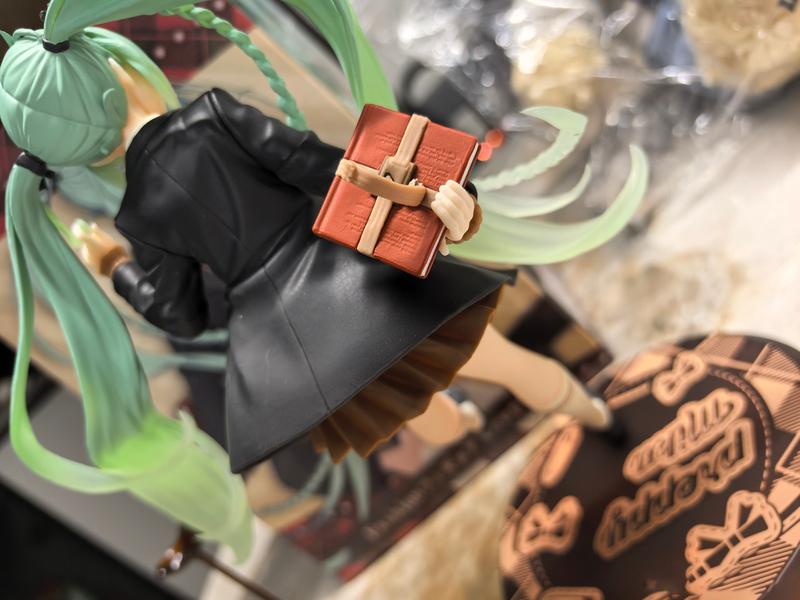 18cm Hatsune Miku Fashion Series Preppy/Fancy/Country PVC Anime Figure Official Figurine Collectible Model Table Ornament Fan Collection Holiday & Birthday Gifts