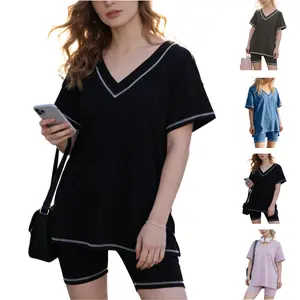 UANEO Women’s 2-Piece Printed Loungewear Set with V-Neck Top and Elastic-Waist Shorts featuring Contrasting Trim