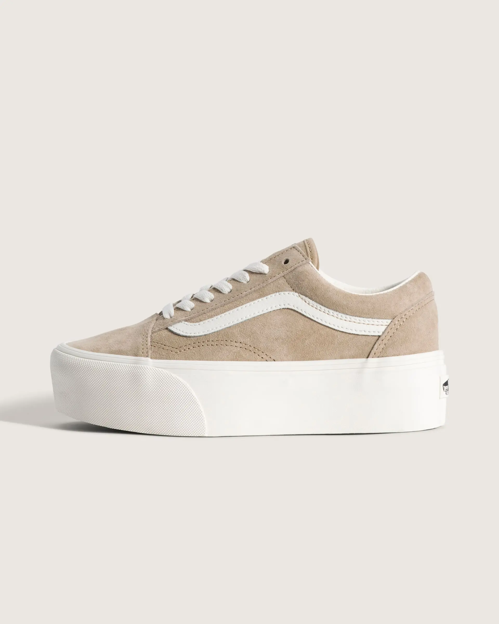Vans Unisex Old Skool Platform Low Top Shoe