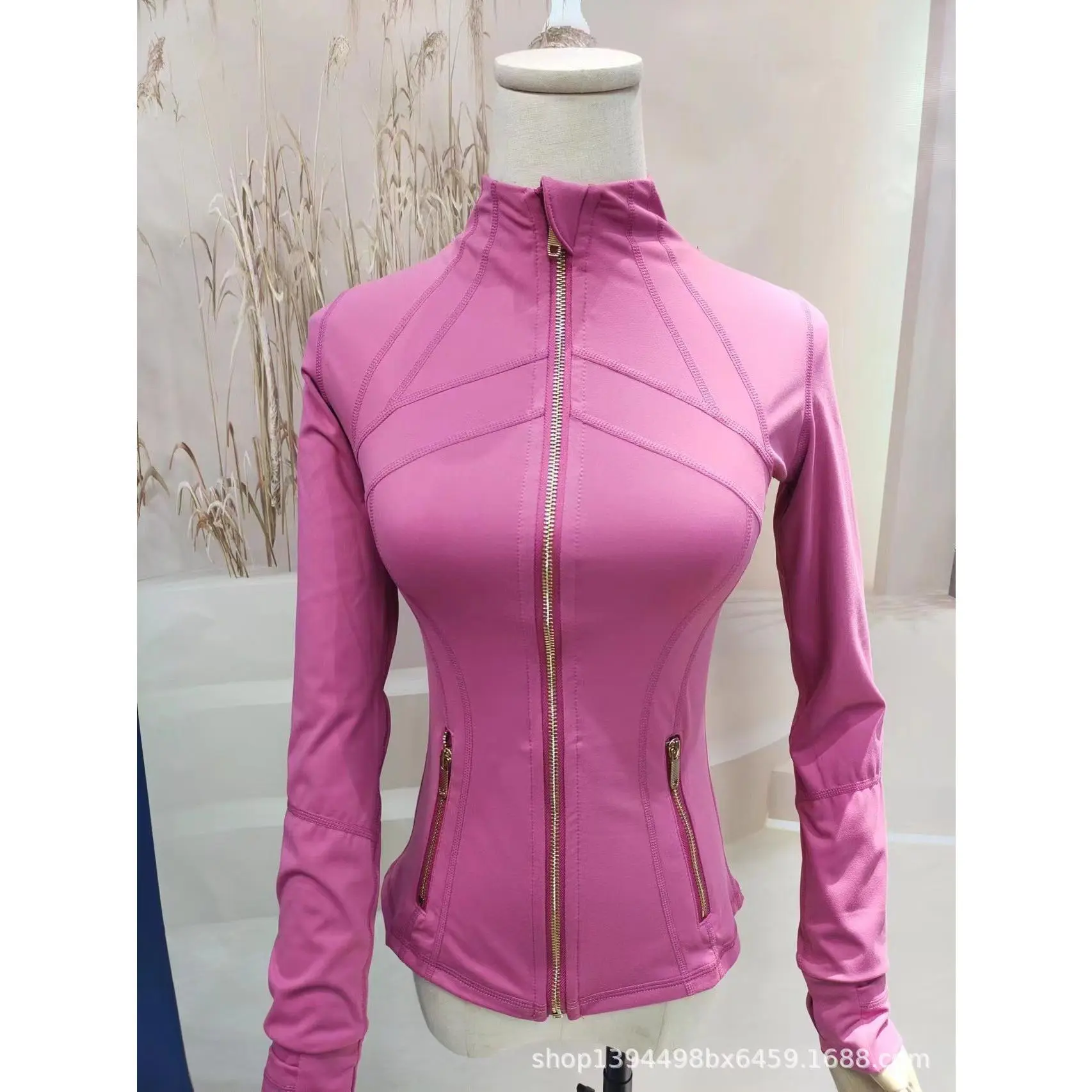 Hot wine red gold zipper jacket