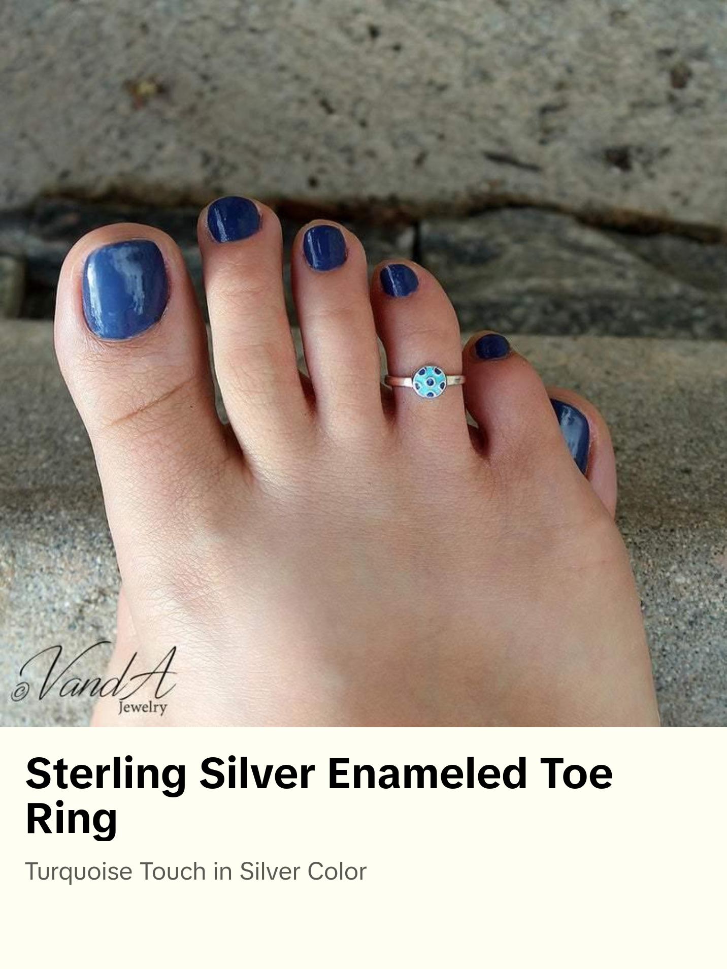 Enameled Circle Shape Toe Ring