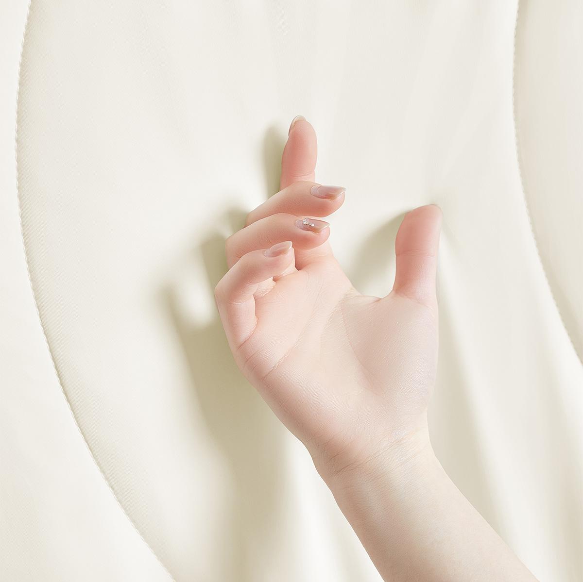 MAIN STREET Cooling Comforter Super Fluffy Blanket for Hot Sleepers & Night Sweats Breathable Soft Lightweight Silk Smooth Christmas Gift