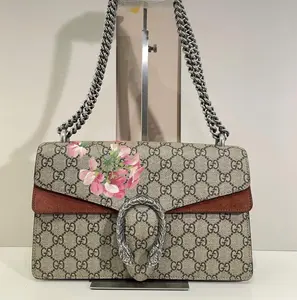 Pre-owned GUCCI Canvas Crossbody Bags Dionysus Supreme GG26JX