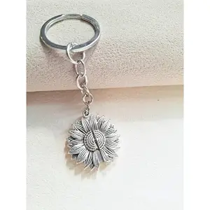 Sunflower Keychain for Women Men Encouragement Motivational Gift for Women Men Birthday Christmas Gifts