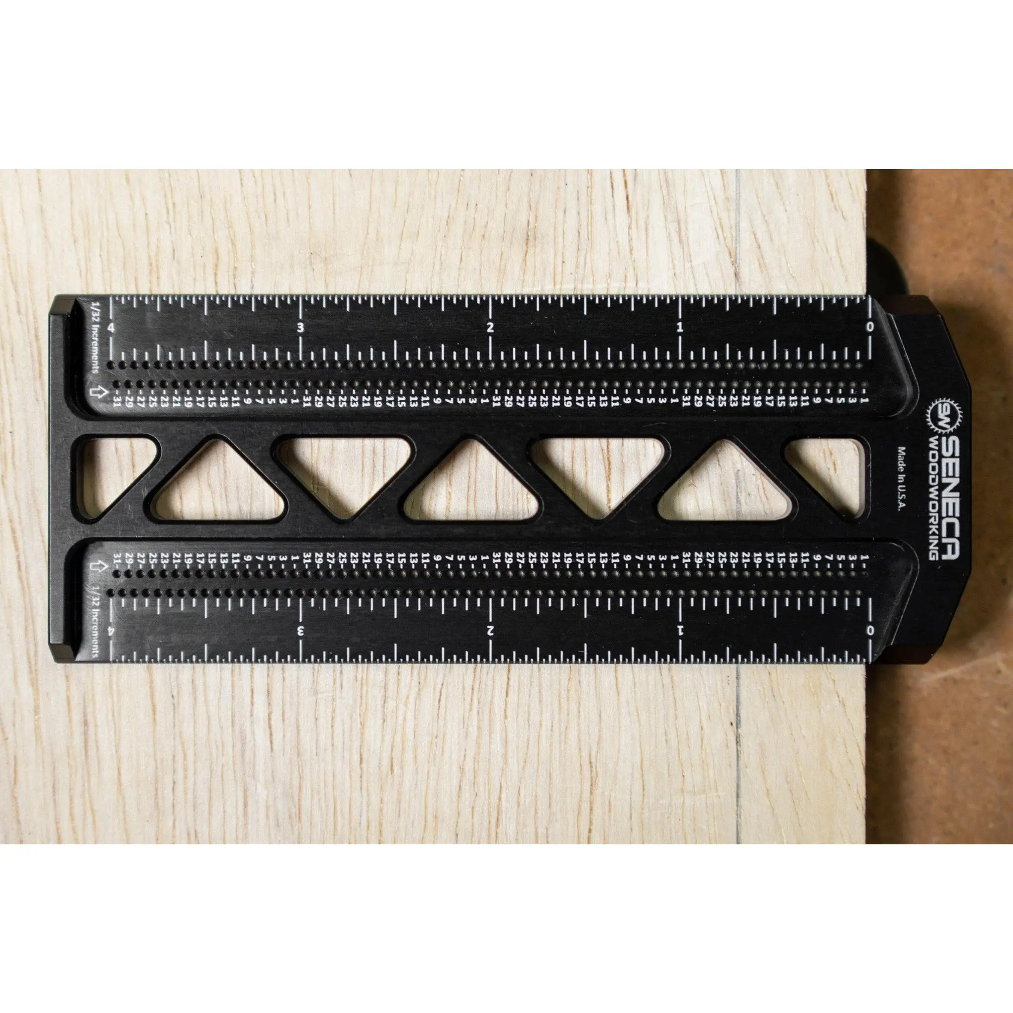 4" Saddle T-Square