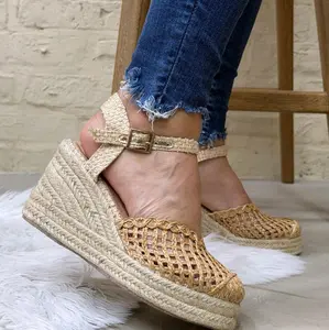 CRISTY sabdlia de 6 cm de altura