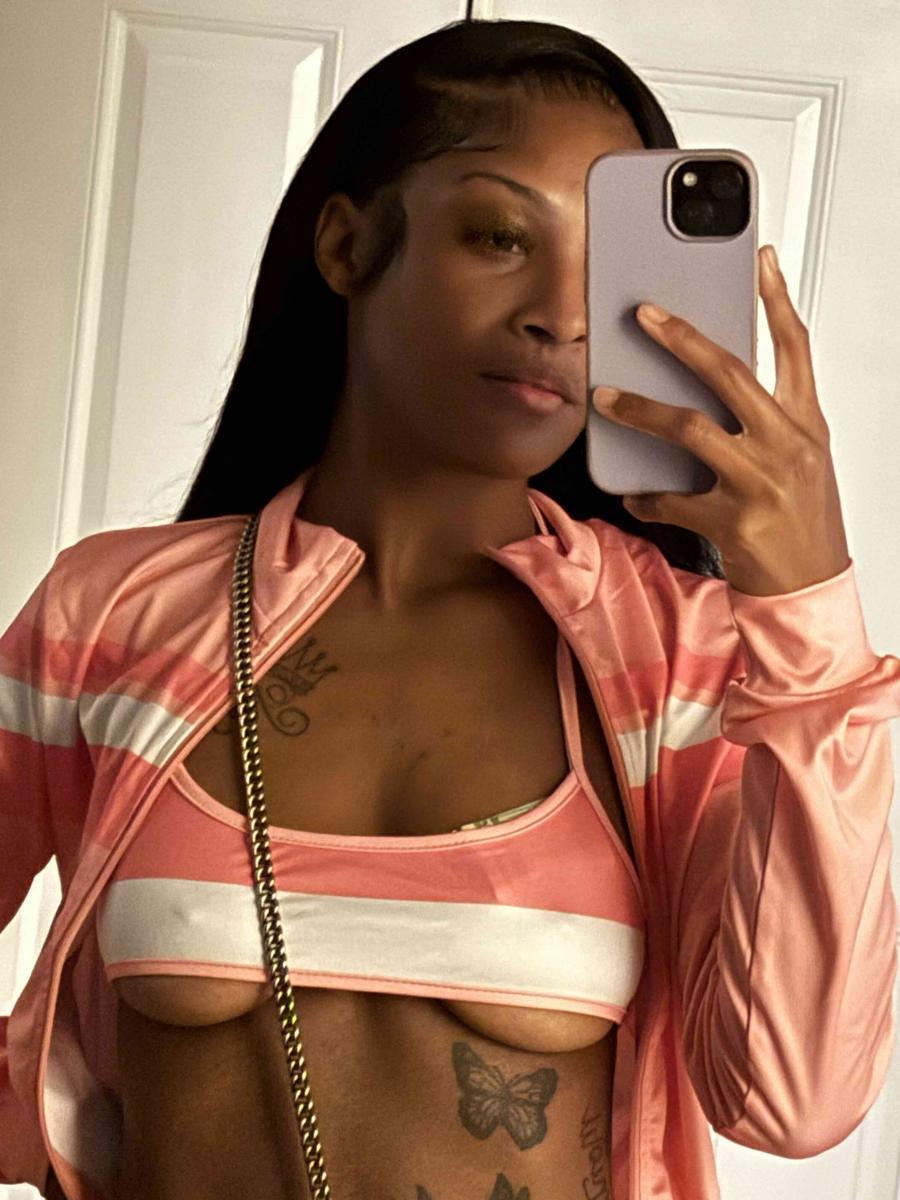 Item: HD 13x4 Body Lace Wig, 28 inch