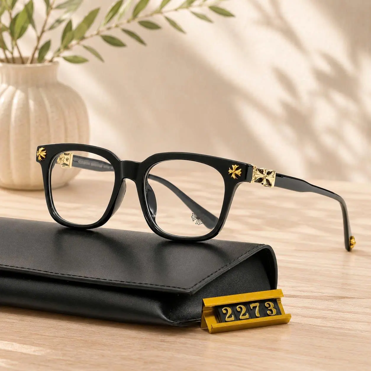 Chrome Hearts Designer Optical Glasses Luxury Square Frame Prescription Eyeglasses Metal Cross Detail Acetate Unisex Fashion Everyday Eyewear