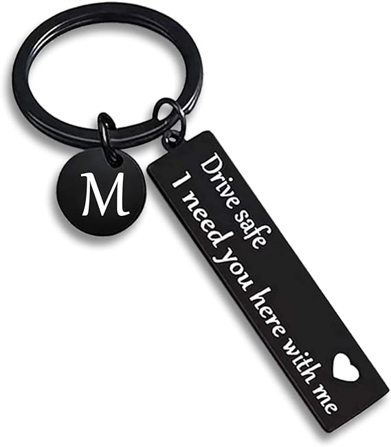 Safe driving, I need you by my side keychain, made of stainless steel, suitable for him or her, love heart-shaped couple keyring, romantic birthday or Valentine's Day gift, for boyfriend or girlfriend, a creative gift of love