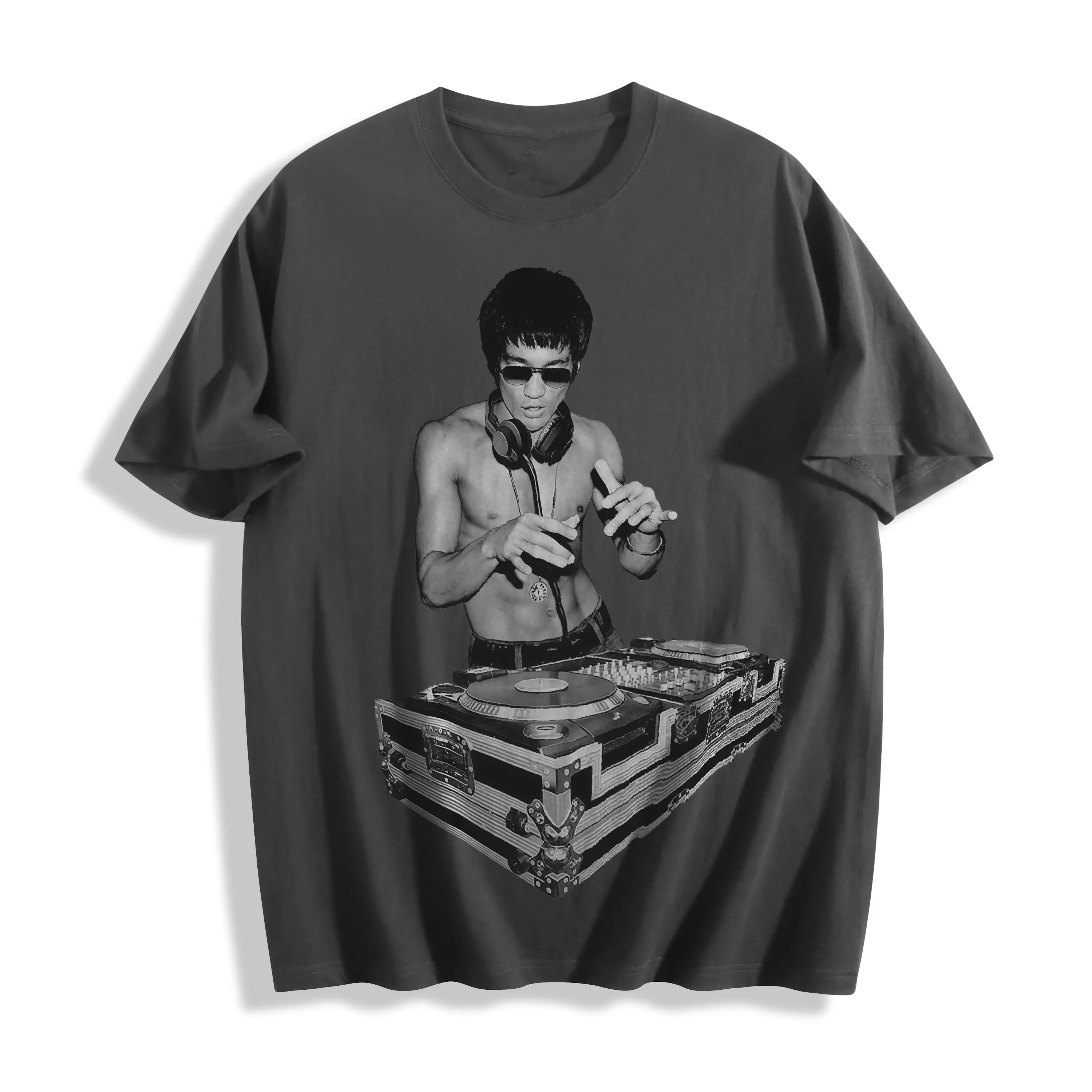 Bruce Lee Dragon Tribute T-Shirt, Iconic 70s Retro Fit, Unisex Softstyle Summer Tee, Perfect for Workout & Streetwear Style, Ready for St. Patrick’s Day 2026, Mother’s Day Surprise, Brother’s Graduation Gift, Father’s Day Weekend & Family Reunions.