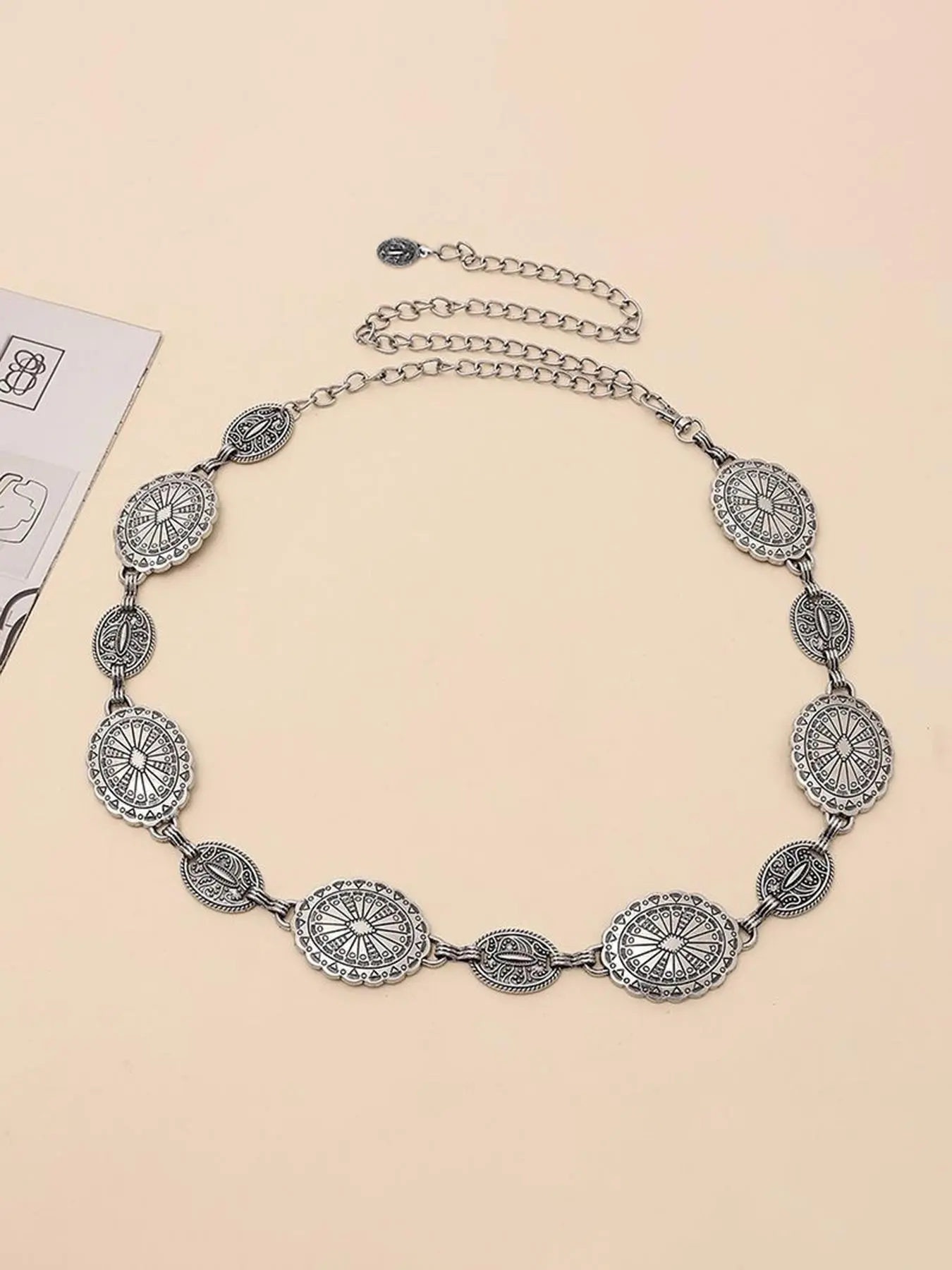 Women's Boho Style Vintage Chain Belt, Retro Trendy Textured Metal Design Casual Waist Belt, Fashionable Clothes Accessories for Daily & Party Decor, Charm, Decorative Belt, Belts for Dresses