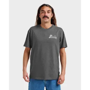 Island Vibin Classic T-shirt