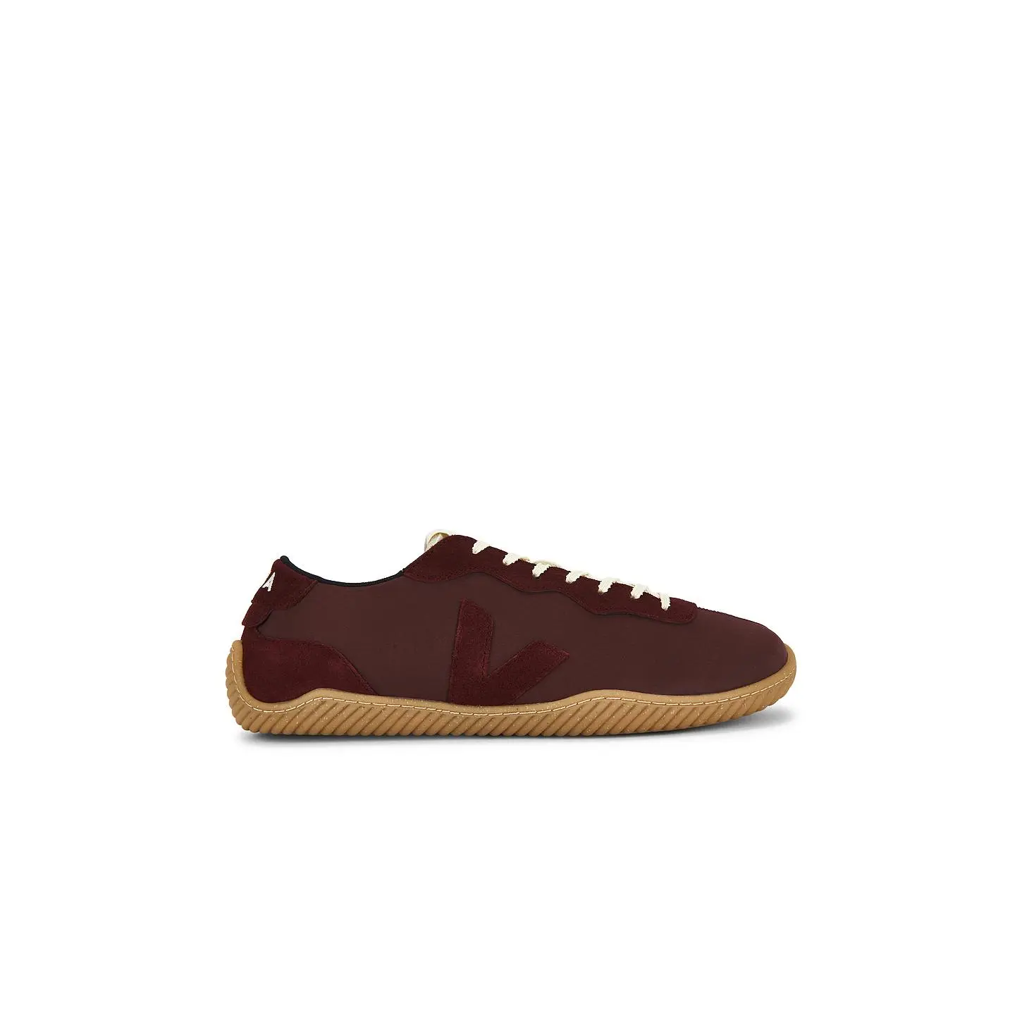 Veja Jitsu x Baserange Sneaker in Amarante
