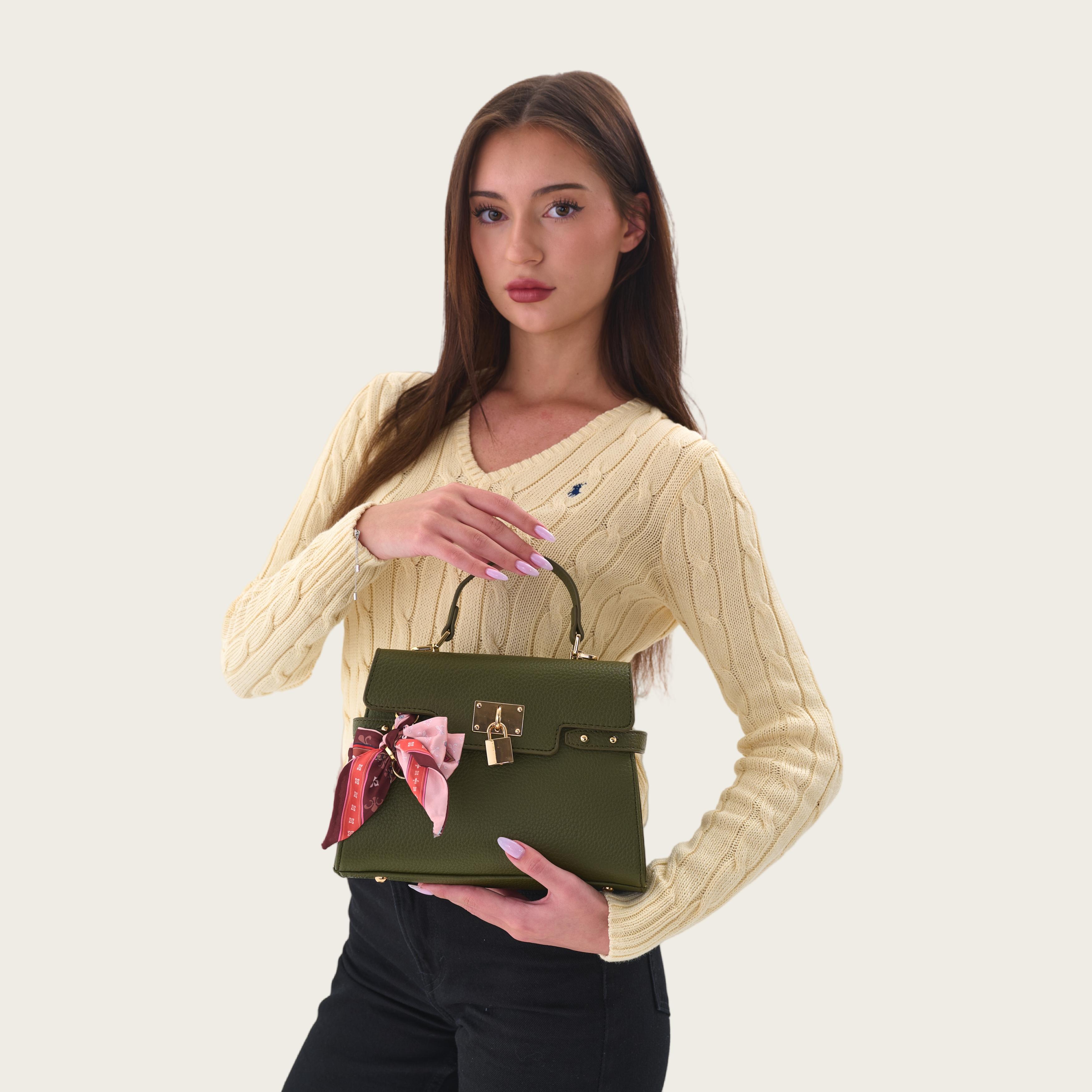 Elegant Bow Bag Charm – Floral Scarf Keychain with Gold Chain Accent, Stylish Purse Accessory for Women & Girls