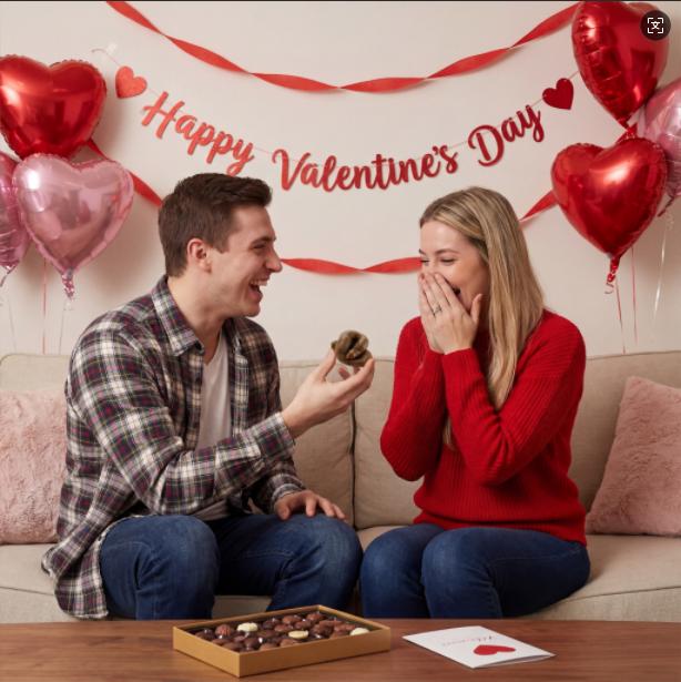 Fake Poop 7/8 Pcs Realistic Prank Poop Props Brown Soft Poop Fun Party Supplies Prank Games with Friends Family Classmates Fake Turd Gifts Perfect for Office Pranks,Pet Pranks Birthday Graduation Party Funny Gift for Mother's Day